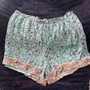 Torrid elastic waist size women’s 22/24 or Torrid size 3